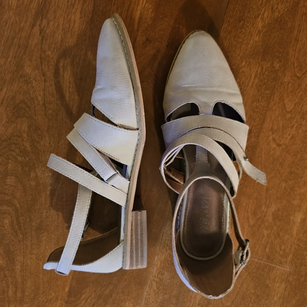 Mi.im Leather Flats Size 7.5